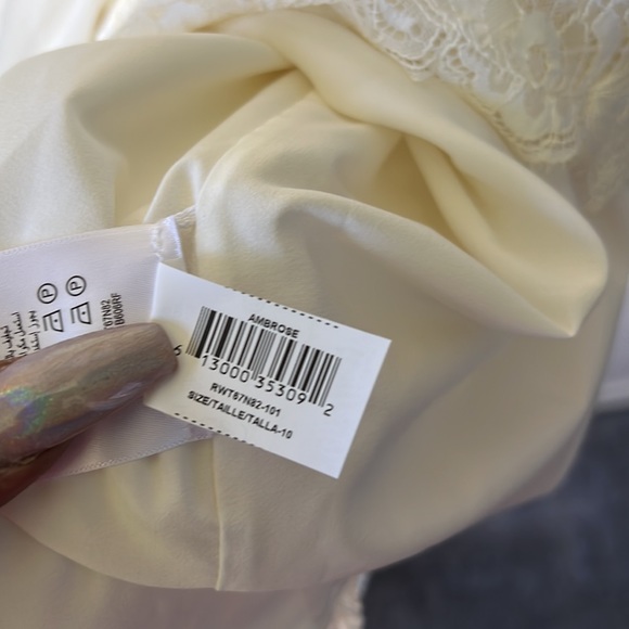 BCBGMAXAZRIA Womens Ambrose Lace Dress - Picture 11 of 16